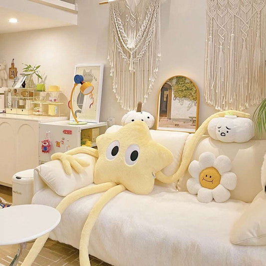 Grande peluche étoile avec des bras et jambes