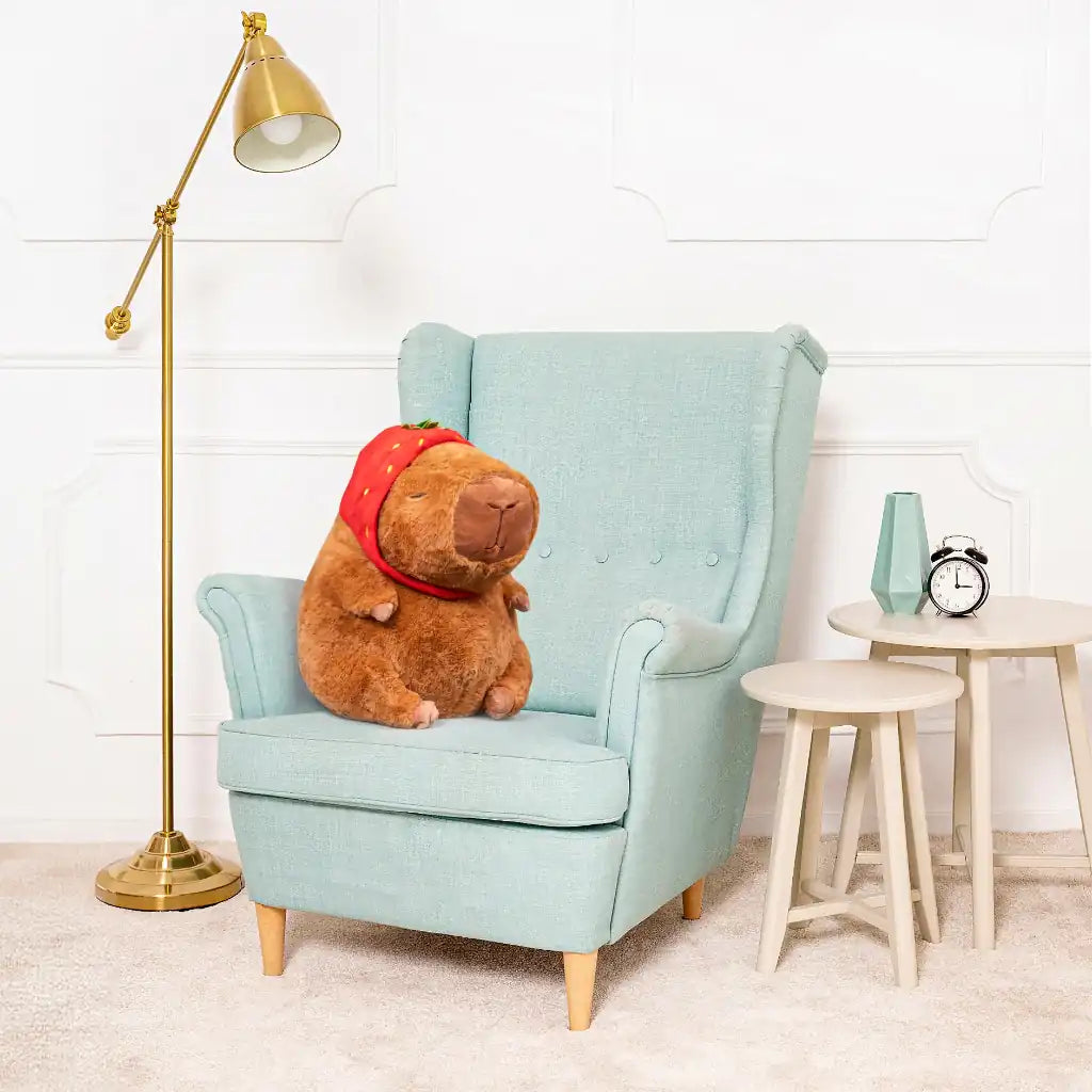 Peluche Capybara Fraise - 25 à 150cm