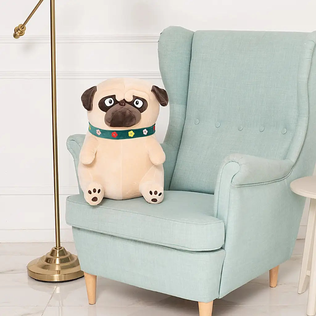 chien carlin peluche