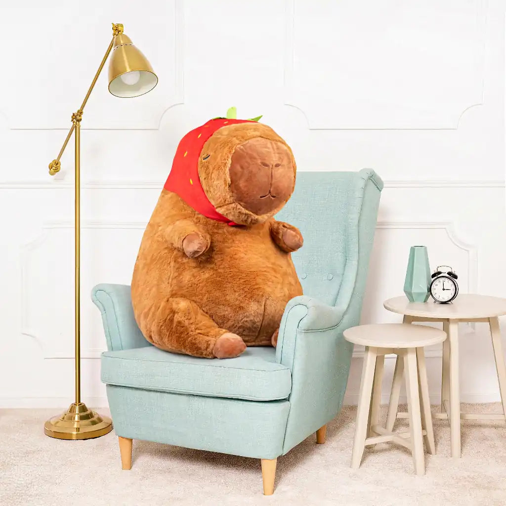 Peluche Capybara Fraise - 25 à 150cm