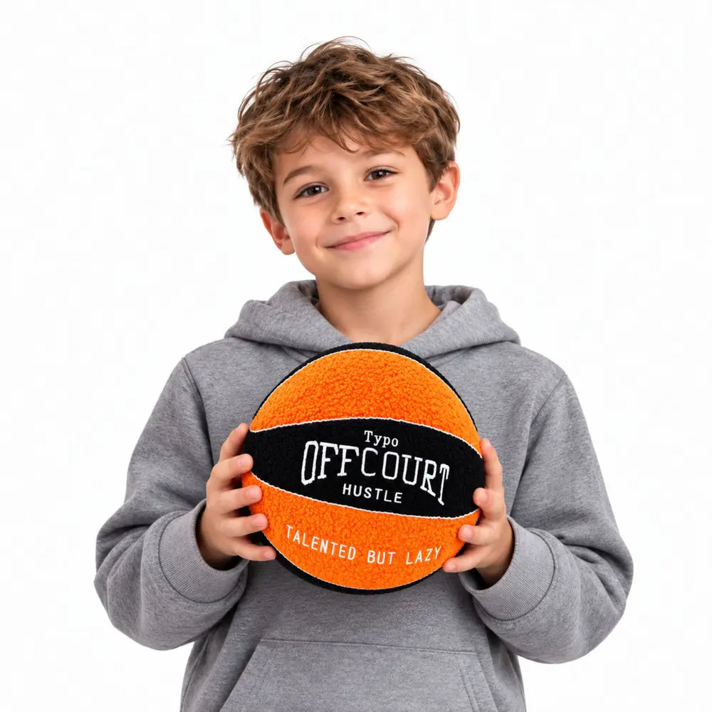 Ballon de basket en peluche orange et noir