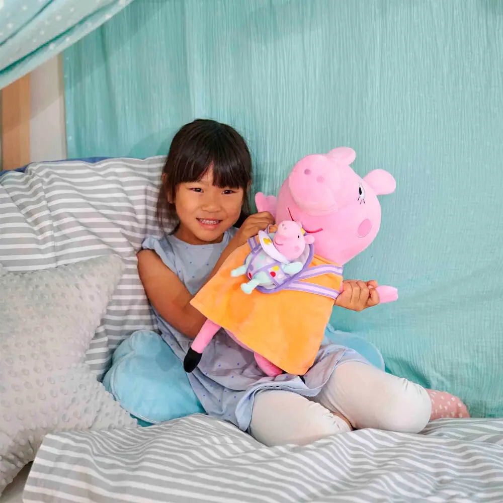 Personnage Maman Pig avec Evie en peluche, Peppa Pig