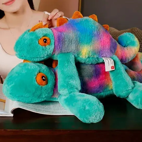 jolie peluche cameleon