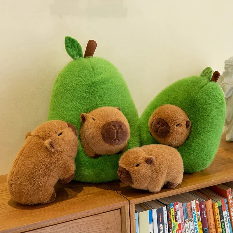 peluche capybara avocat mignon
