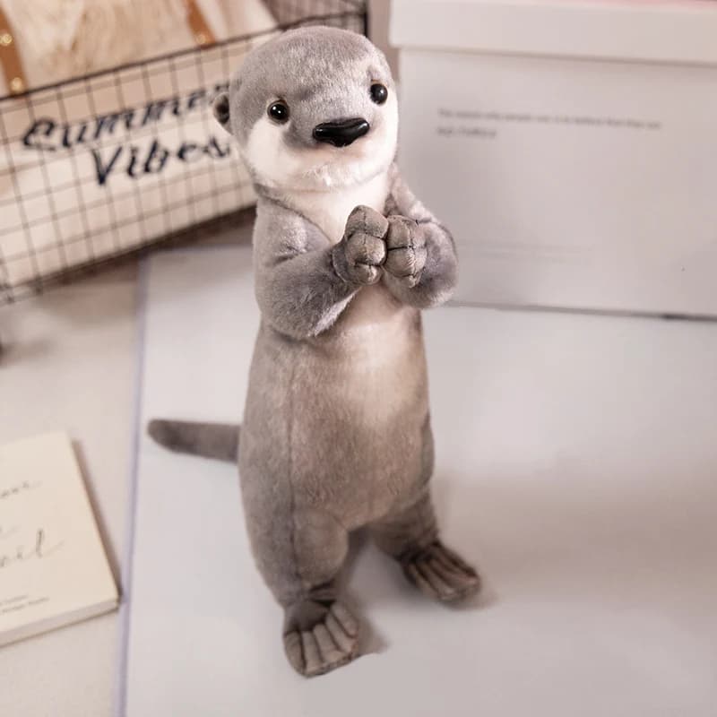 peluche loutre realiste marron