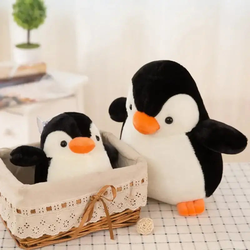 peluche mignonne pingouin