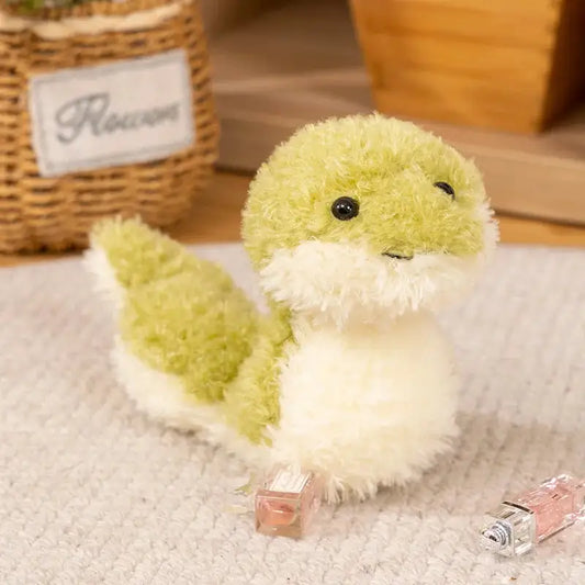 peluche serpent mignon vert